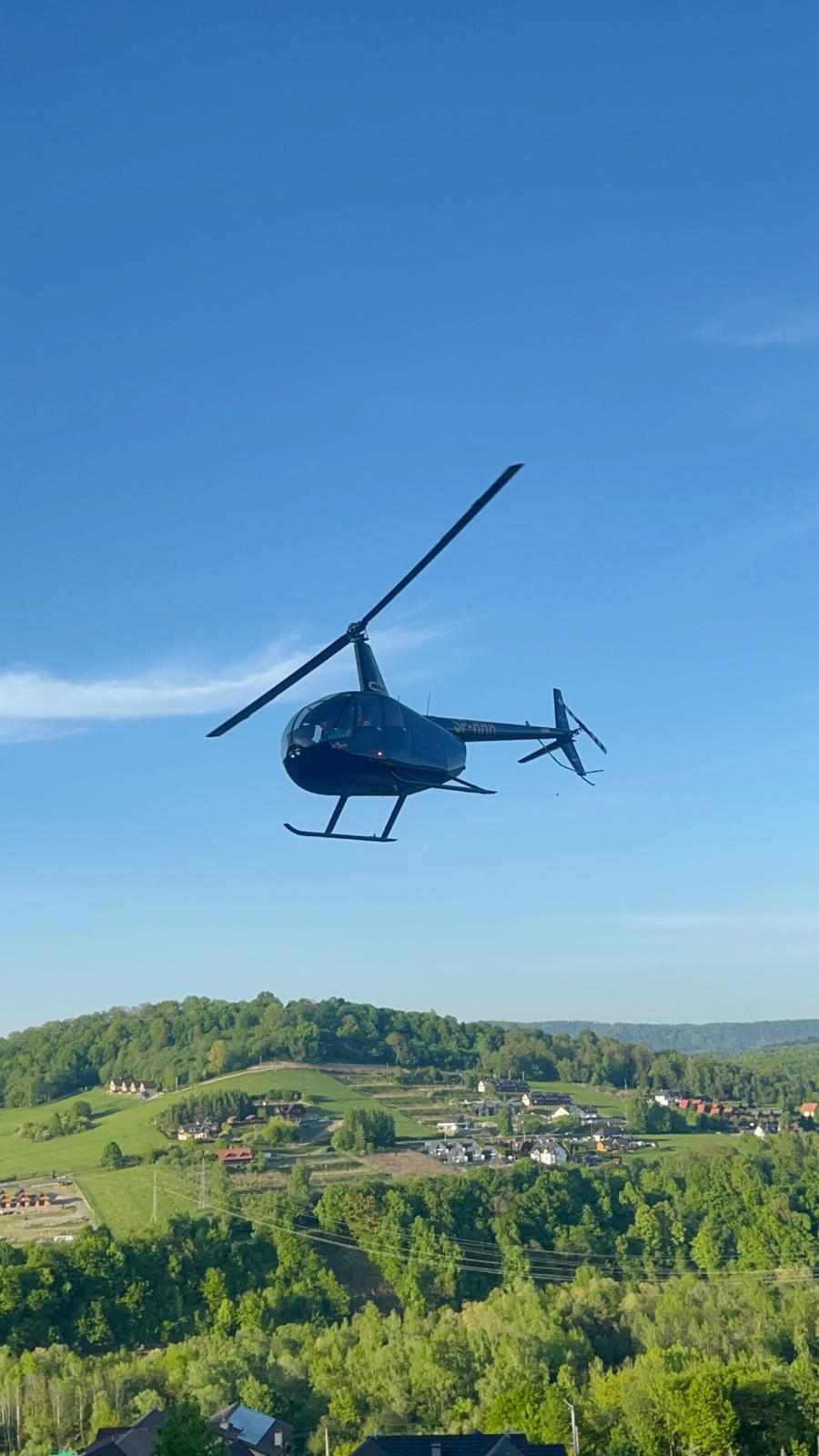 Oj, będzie się działo w najbliższą niedzielę na Górze Kokocz. Loty widokowe na Kokoczu! 🚁