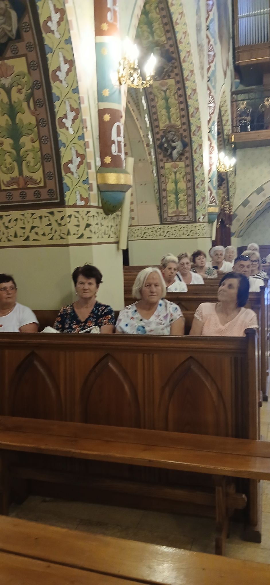 😊Kolejna wycieczka w naszej gminie. Seniorzy z gminy Wojnicz z wizytą w Ryglicach! 😊