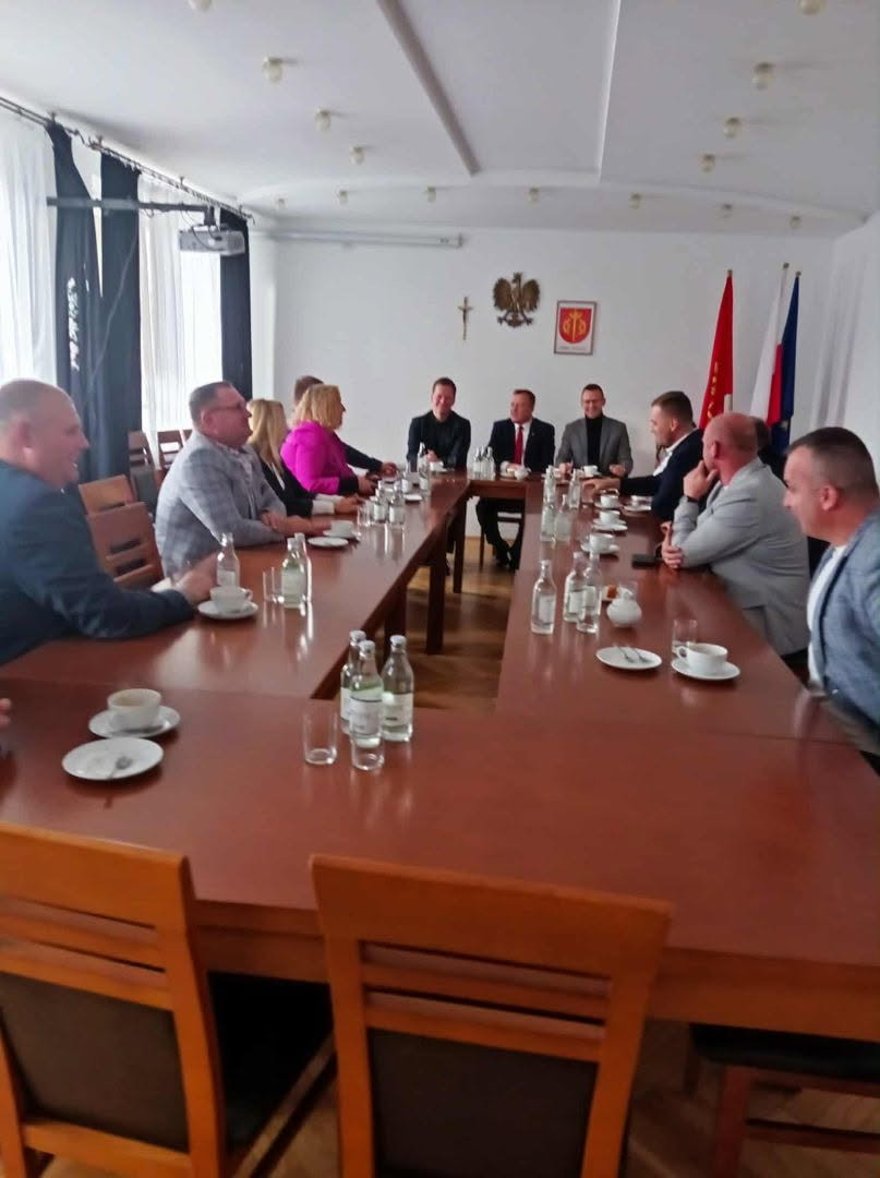 📍 Spotkanie samorządowców w Ryglicach!