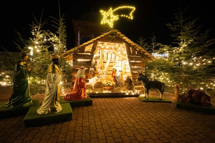 Miniaturka artykułu 🎄 Piękne świąteczno-noworoczne dekoracje w gminie Ryglice ✨