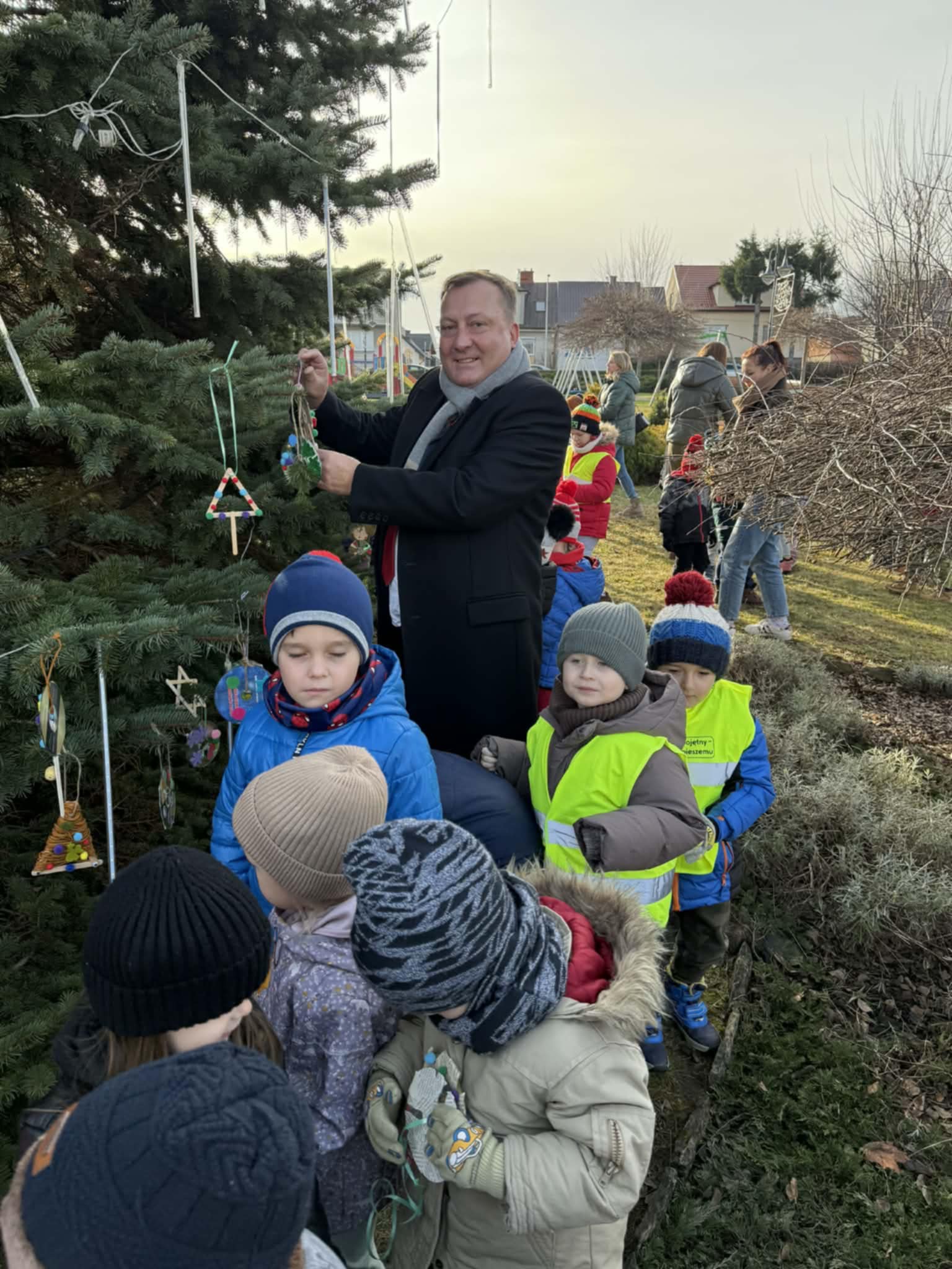 🎄 Przedszkolaki choinkę już ustroiły! 🎄