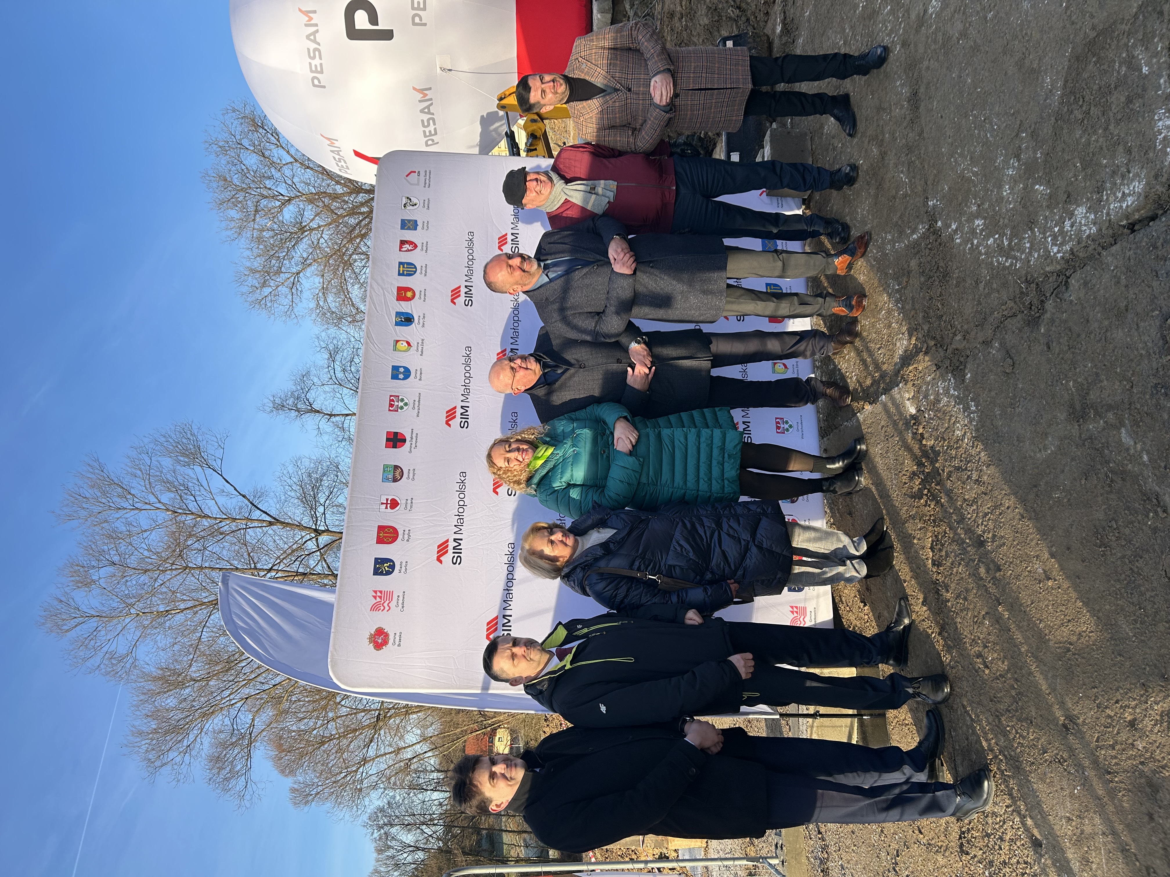 Budujemy mieszkania – symboliczne wbicie łopaty