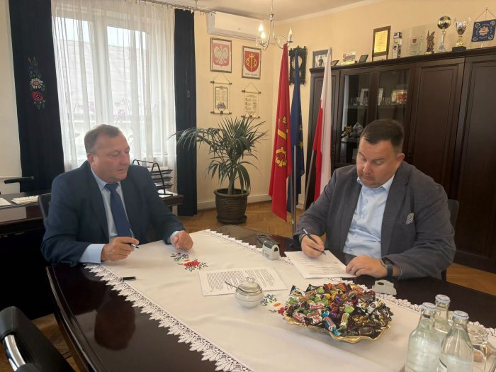 Miniaturka artykułu 🚧 CZTERY NOWE NAKŁADKI ASFALTOWE W GMINIE RYGLICE!